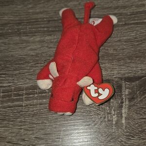 1993 Ty Teenie Beanie Baby McDonald's Red Bull Named Snort 5.5"